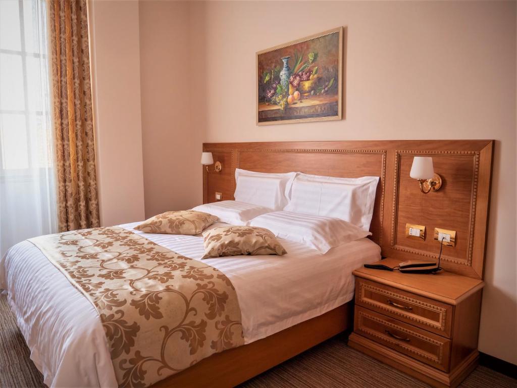 Boka 4* Tirana
